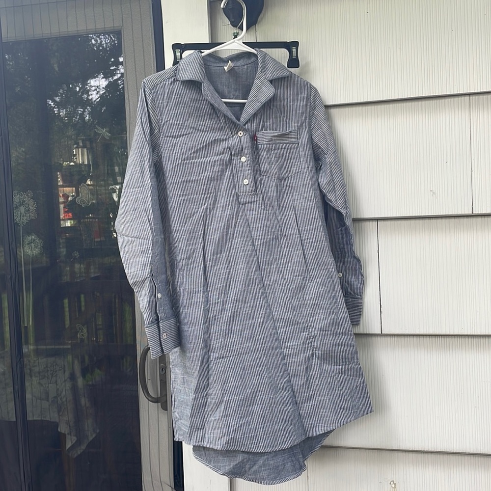 Levi’s women’s nightgowns